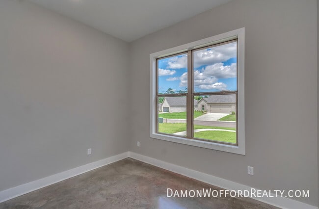 Building Photo - 174 Shelby Mae Cir