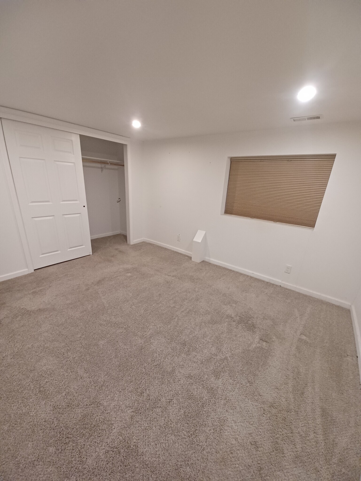 Building Photo - 55881 SW Cherry Grove Dr