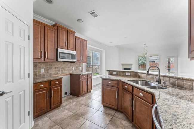 Building Photo - 1922 Boren Dr