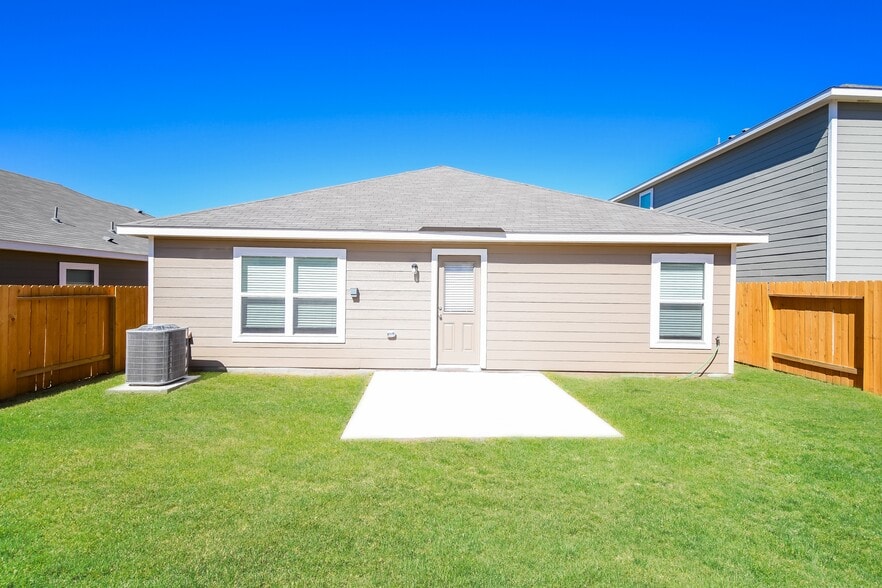 Building Photo - 26717 Frost Dr