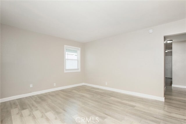 Building Photo - 634 Willow Dr