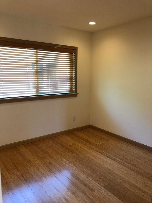 Building Photo - 7447 Corliss Ave N