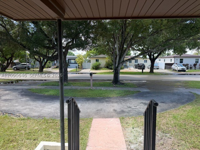Building Photo - 2725 SW 82nd Ave