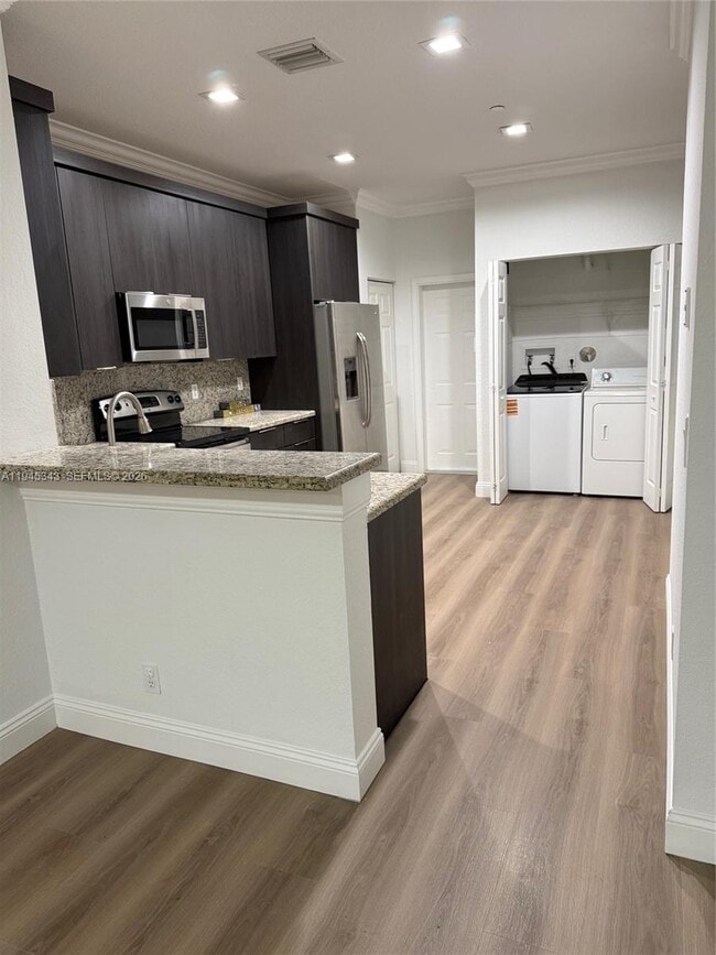 Building Photo - 3907 Vista Grove Ln