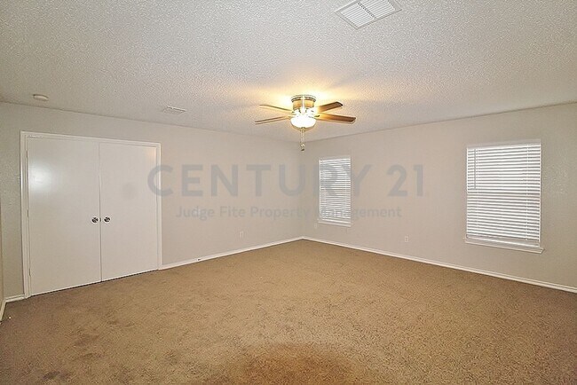 Building Photo - Beautiful 3/2/2 in Cedar Hill For Rent!