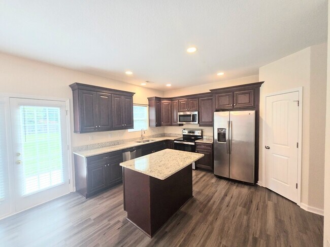 Building Photo - 4228 Cardinal Ln