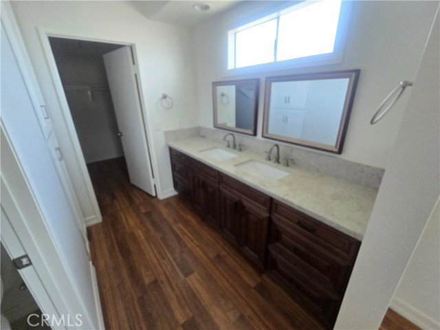 Building Photo - 948 Denver Dr