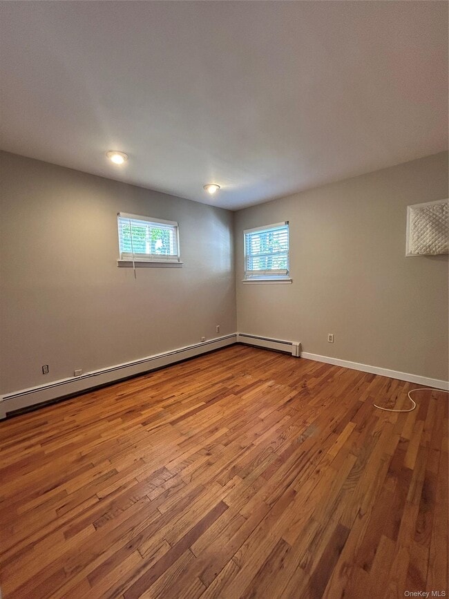 Building Photo - 21A Thorney Ave