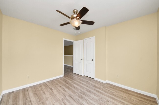 Building Photo - 4131 Fairhope Oak St