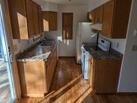 Building Photo - 877 Loon Lake Rd