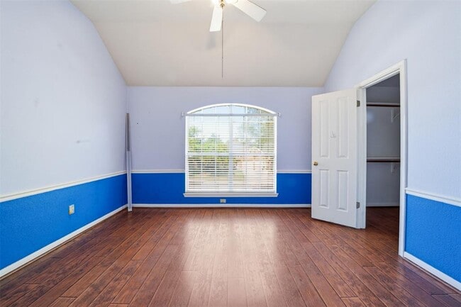 Building Photo - 2412 Cloud Peak Ln