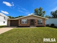 Building Photo - 2220 W Kensington Dr