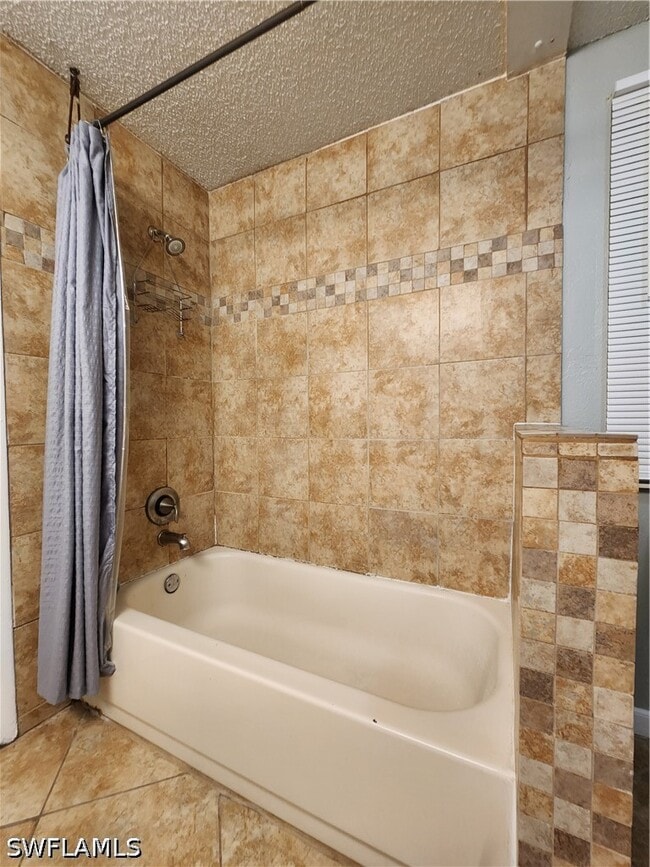 Building Photo - 4619 Chippendale Dr