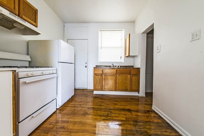 Building Photo - 3650-54 W 18th 1657-59 S Lawndale Chicago, IL 60623