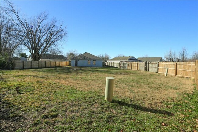 Building Photo - 50 Cheryl Cir