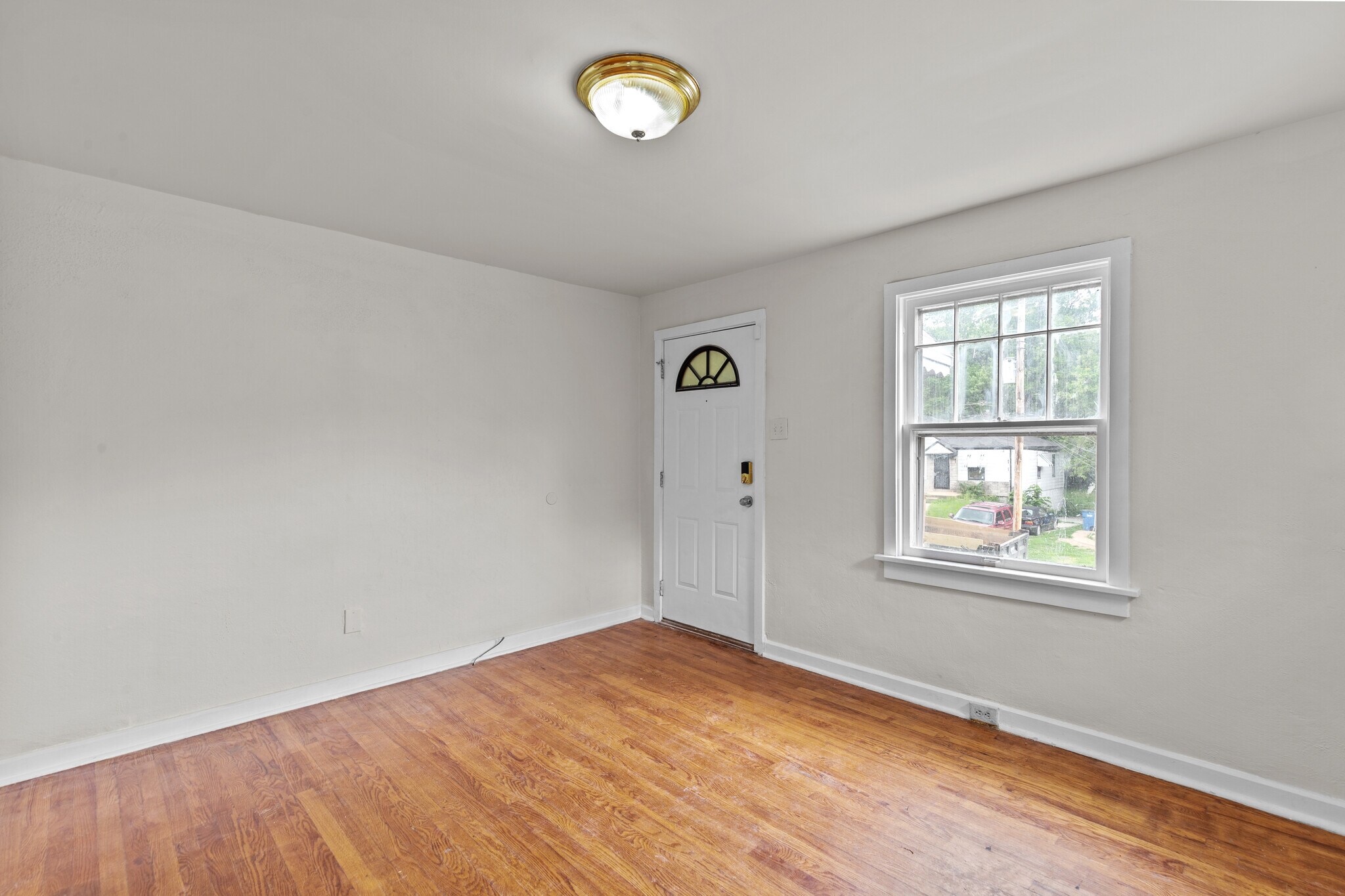 Building Photo - 7138 Garesche Ave