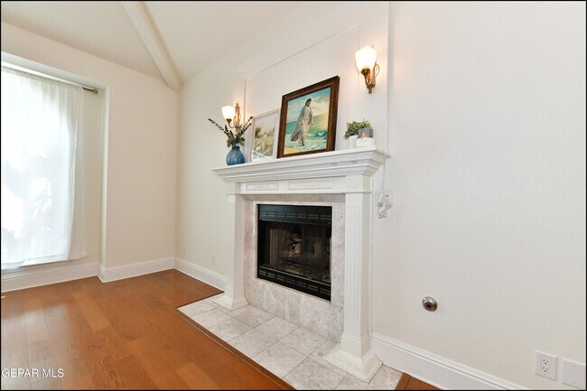 Building Photo - 1857 Ralph Janes Pl