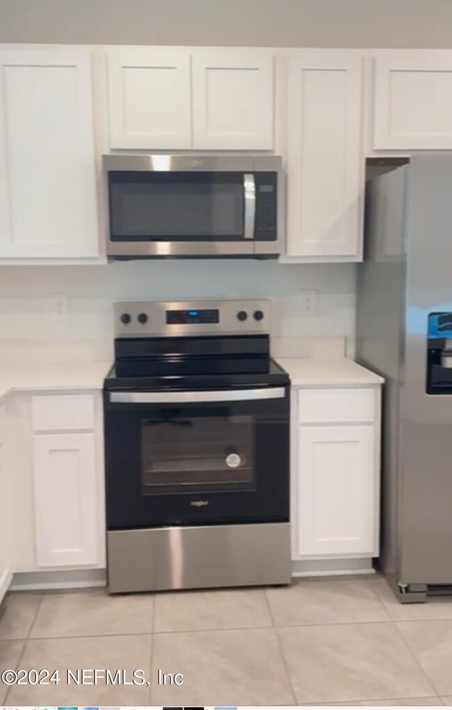 Building Photo - 30 Tidal Bch Ave