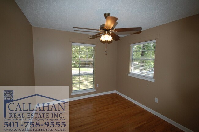 Building Photo - Sherwood 3 Bedroom Home