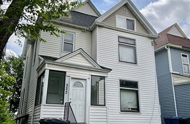 Primary Photo - 522 12th Ave SE
