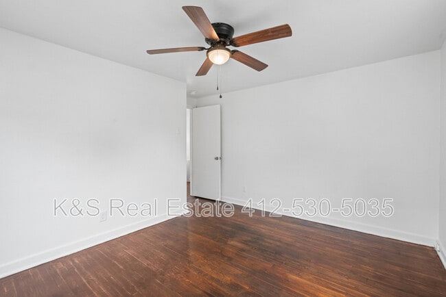 Building Photo - 5034 Ampere St