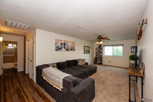 Building Photo - 11239 E 27th Pl