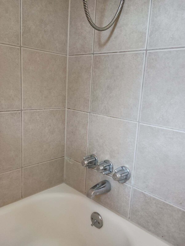 Building Photo - 4250 E Allen St