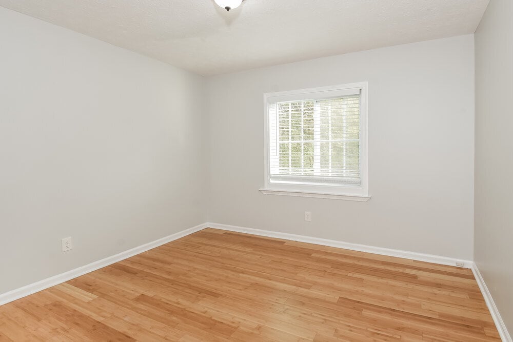 Building Photo - 1890 Lamplighter Way