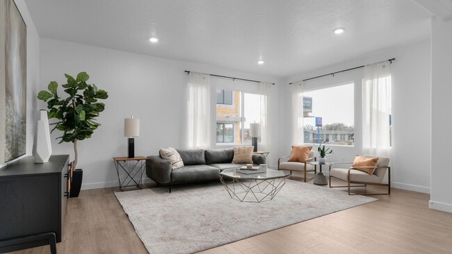 Building Photo - Brand New 4-Bed/3 Bath Town Home