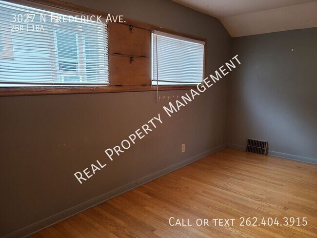Building Photo - 3027 N Frederick Ave