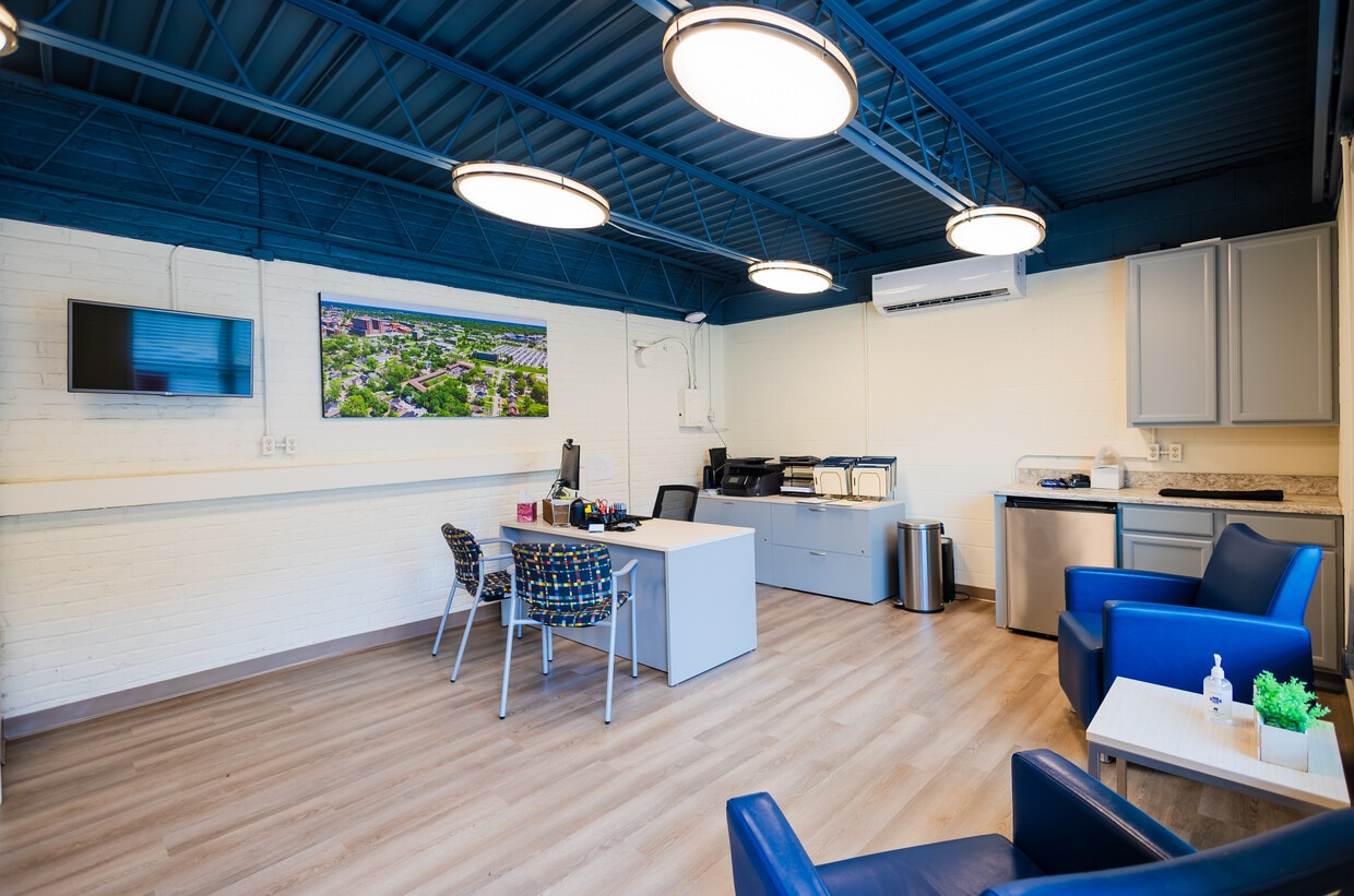 Office - The Axis at 1435