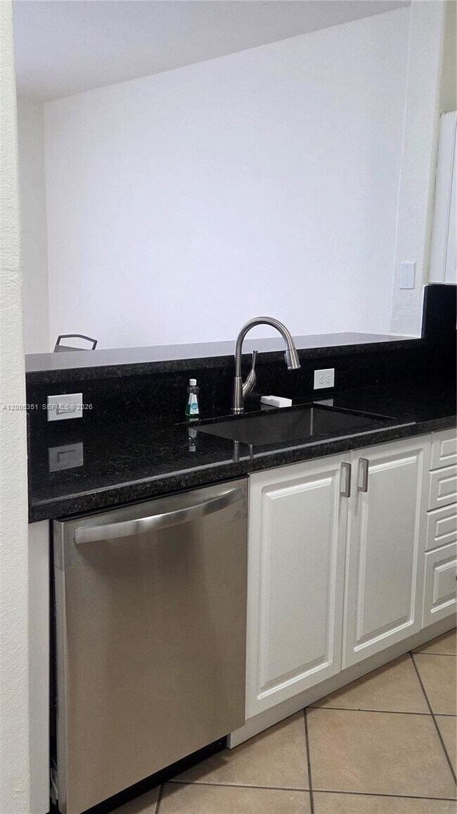 Building Photo - 5440 NW 107th Ave