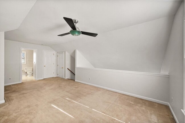 Building Photo - Beautiful 3-Bedroom Home on a Quiet Cul-de...