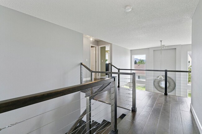 Building Photo - 15510 Jessie Dr