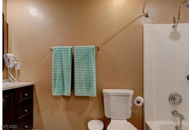 Building Photo - 6504 Ironbark Ln