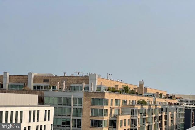 Building Photo - 1230 23rd St NW
