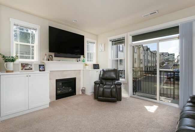 Building Photo - 28621 SW Villebois Dr N