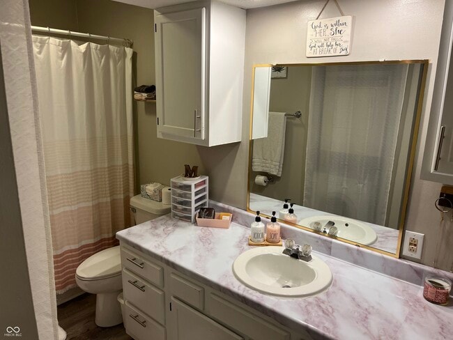 Building Photo - 2922 Eagles Crest Cir