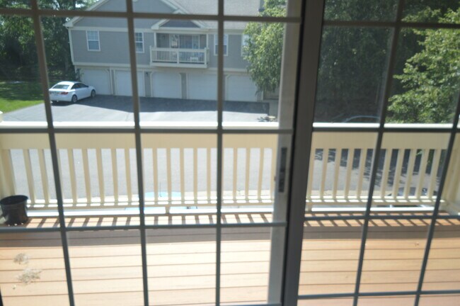 Building Photo - 1267 Bradwell Ln