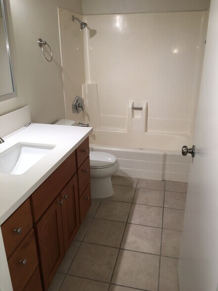 recently remodeled - 31 N Valencia St