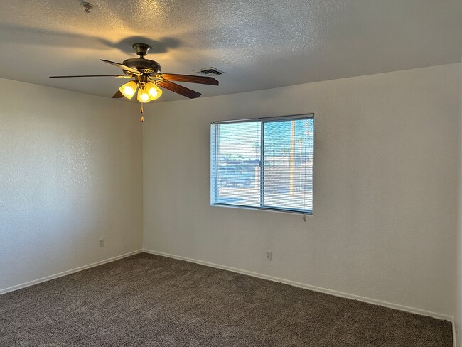 Building Photo - 111 Cypress Dr