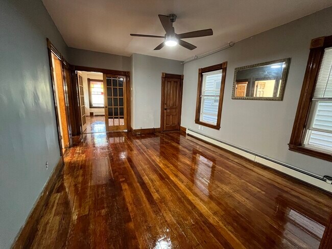 Building Photo - 62 Brookside Ave