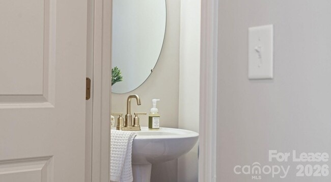 Building Photo - 177 Reids Cv Dr