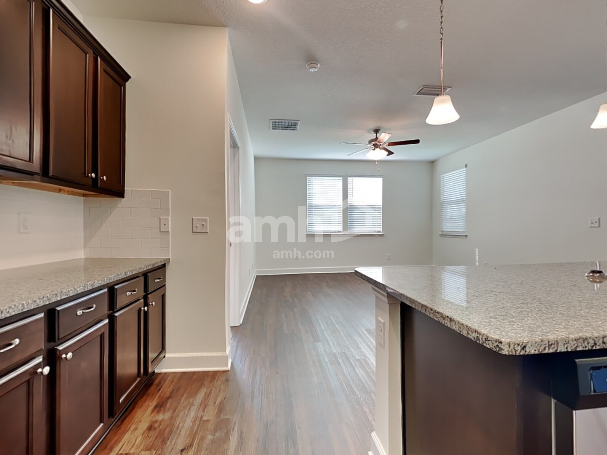 Building Photo - 963 Tan Tara Trl