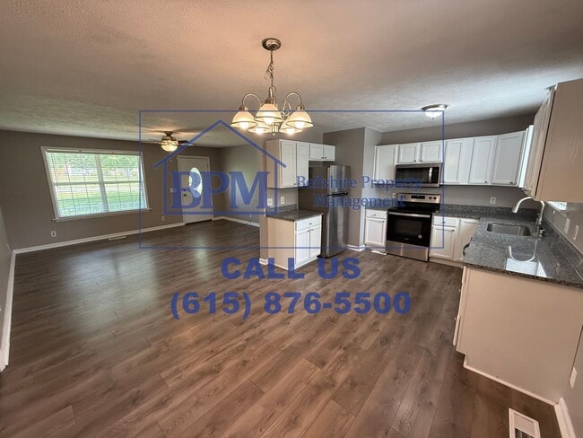 Building Photo - Charming 3 Bed, 2 Bath Home in Greenbrier ...