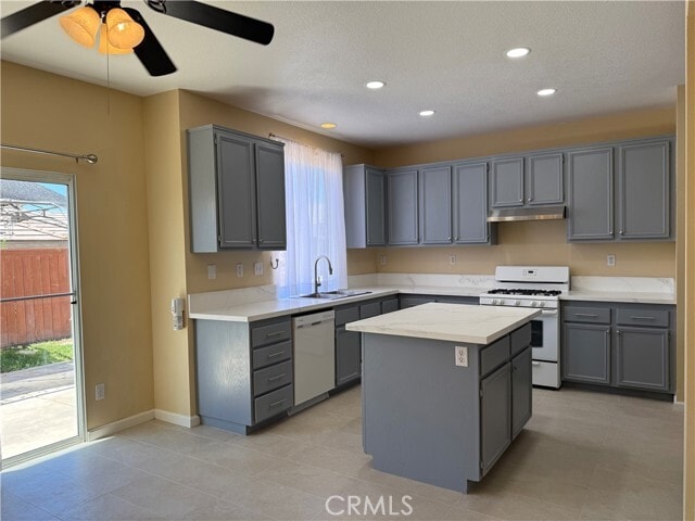 Building Photo - 42171 Orange Blossom Dr