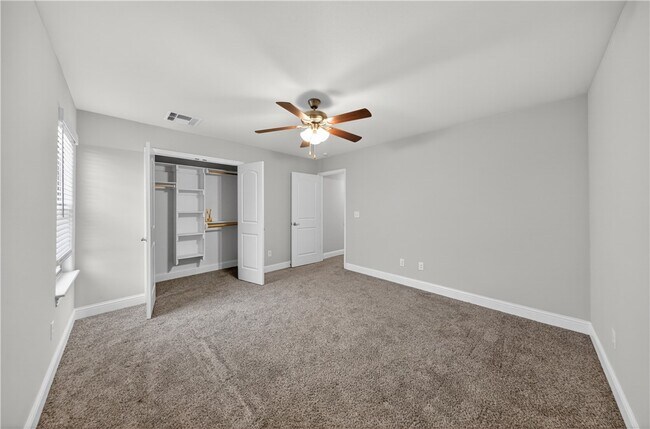 Building Photo - 584 Quartz Wy