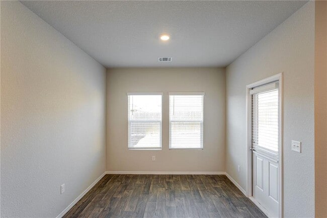 Building Photo - 15201 Siberian Elm Ln