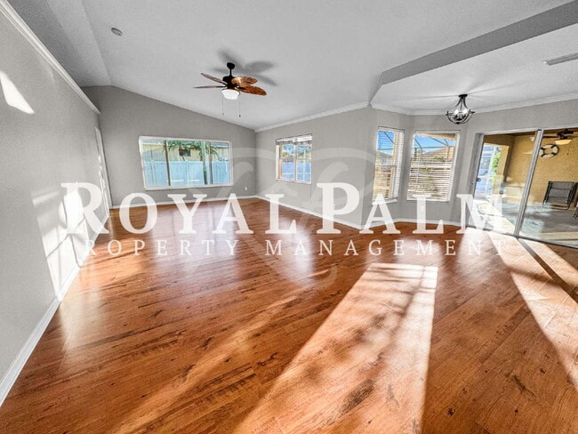 Building Photo - 326 SW 29th St