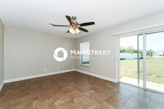 Building Photo - 3 Bedroom Pet-Friendly Home in Cape Coral, FL with Main Street Renewal